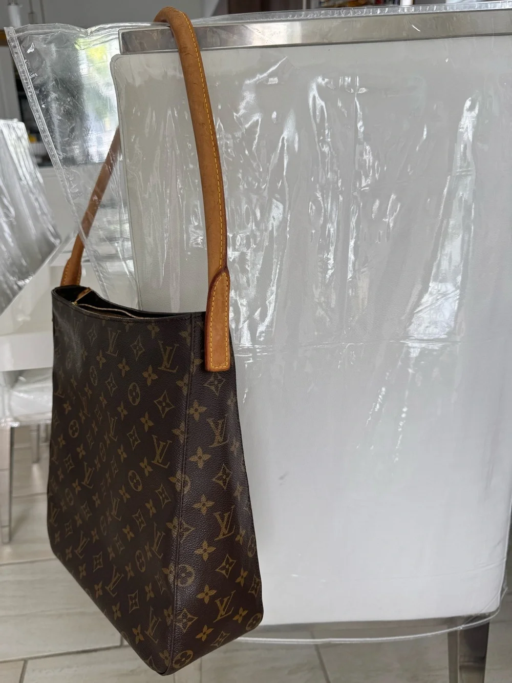 Louis Vuitton comfortably style
